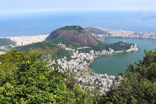 A panoramic view of Rio De Janerio showcasing its coastline and urban landscape, 2K Desktop Wallpaper
