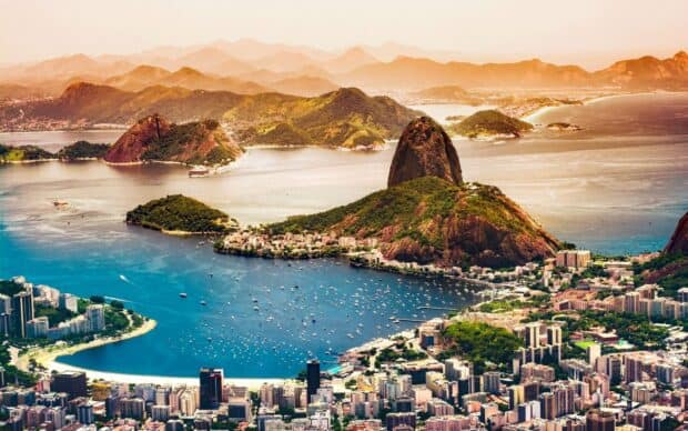 Aerial view of Rio De Janerio with boats and city buildings, HD Desktop Wallpaper