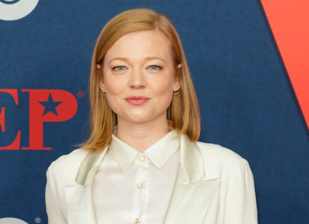 Sarah Snook wallpapers showing a woman in a white shirt with a confident expression, HD Desktop Wallpaper