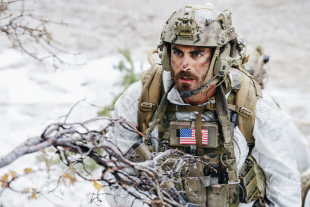 A Seal Team soldier in full tactical gear moves carefully through a snowy environment, Seal Team Tv Series Wallpapers, 2K Desktop Wallpaper