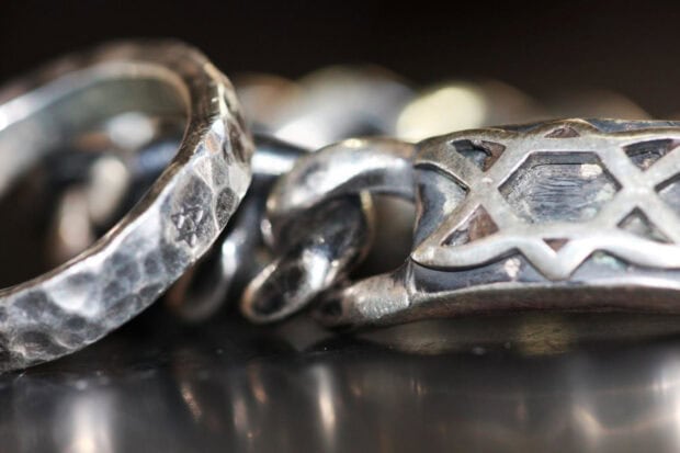 This close up shows jewelry with intricate details and unique designs, HD Desktop Wallpaper