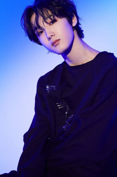 A close up portrait of a young man from Soul P1Harmony with blue lighting, HD Phone Wallpaper