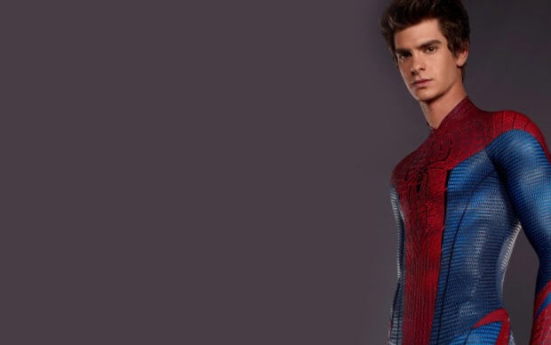 Andrew Garfield wearing the Spider Man suit, 2K Desktop Wallpaper