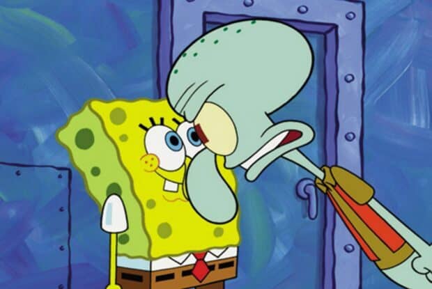 Squidward looks annoyed while SpongeBob smiles brightly in a close interaction, 2K Desktop Wallpaper