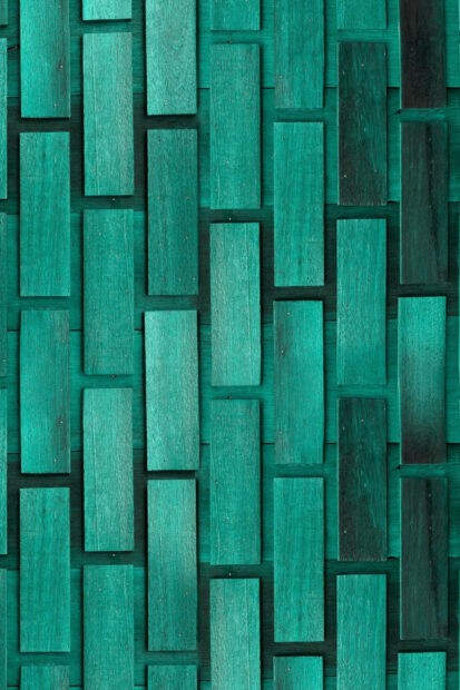 A teal wooden pattern with rectangular blocks arranged vertically, HD Mobile Wallpaper