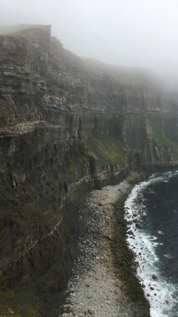 The Aran Islands features rugged cliffs along a misty shoreline, HD Phone Wallpaper