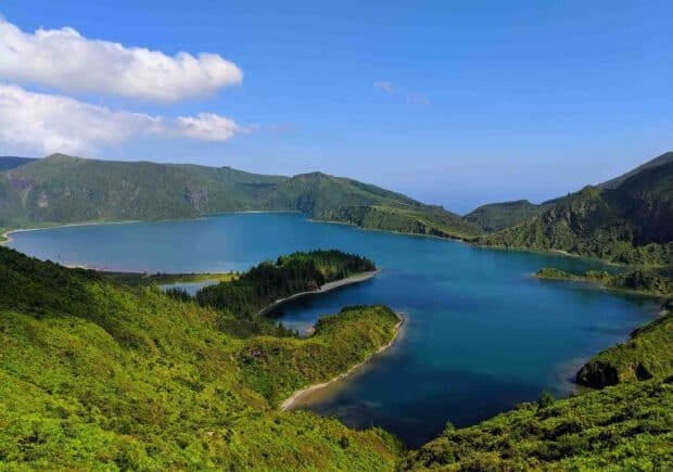 A volcanic lake surrounded by lush green hills in The Azores, HD Desktop Wallpaper