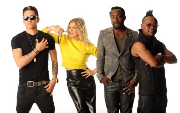 The Black Eyed Peas band members posing together in stylish outfits, HD Desktop Wallpaper