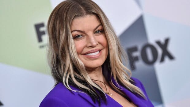 A close up portrait of a smiling woman related to The Black Eyed Peas, HD Desktop Wallpaper
