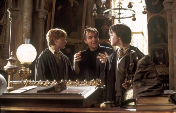 A scene from The Chamber Of Secrets showing characters in a magical room, HD Desktop Wallpaper