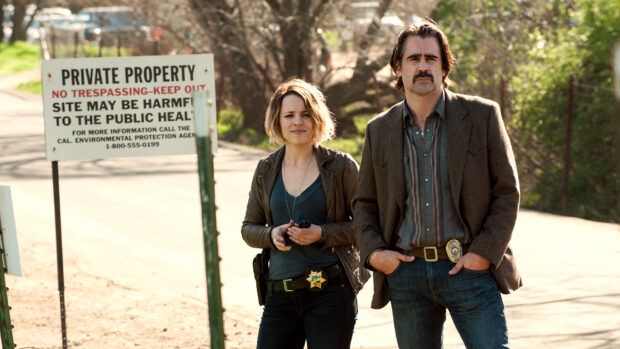 Two detectives stand near a private property sign in True Detective tv series wallpapers, HD Desktop Wallpaper