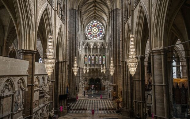 The interior of Westminster Abbey showcases Gothic architecture and stained glass windows, HD Desktop Wallpaper