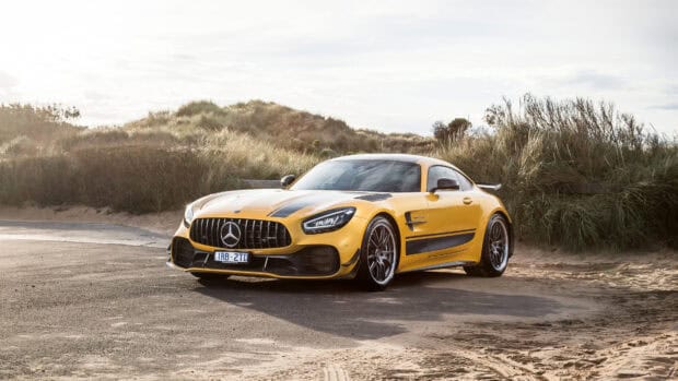 Showing the car's front and side view, Mercedes Benz Amg Gt Wallpapers, 4K Desktop Wallpaper