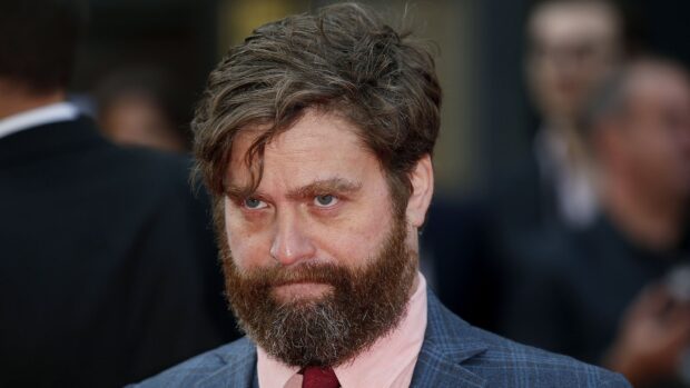 Zach Galifianakis has a serious expression in this close up portrait, 2K Desktop Wallpaper