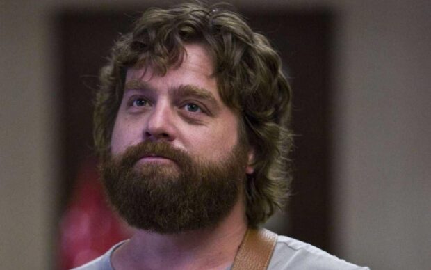 Zach Galifianakis looks thoughtful in this portrait image, HD Desktop Wallpaper