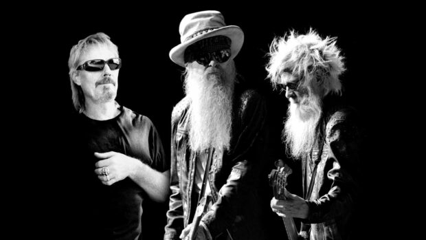 The Zz Top band performs with long beards and sunglasses on stage, HD Desktop Wallpaper