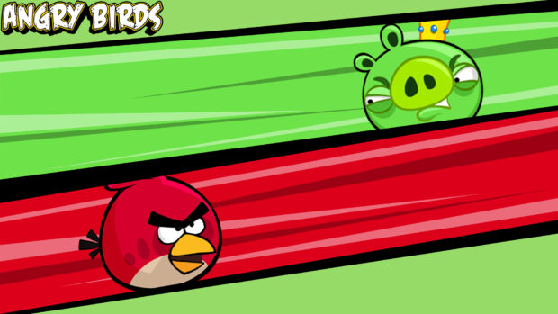 Con chim đỏ bay về phía chú lợn xanh đội vương miện trong Hình nền Angry Birds, Hình nền máy tính HD