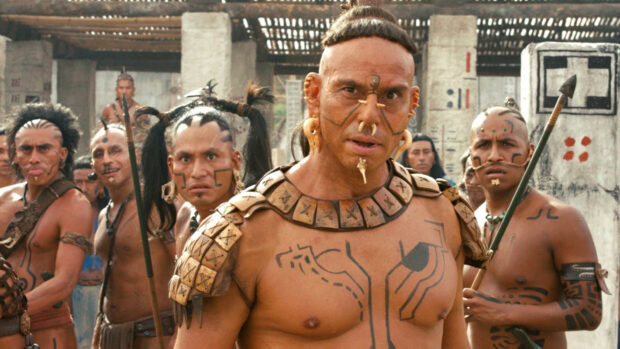 Một nhóm chiến binh Apocalypto với hình xăm và đồ trang trí của bộ lạc đứng chuẩn bị cho trận chiến, Hình nền máy tính HD