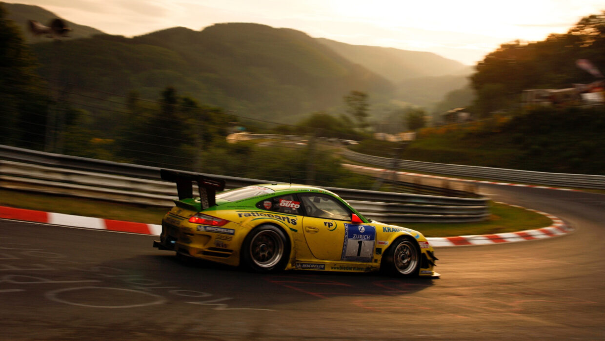 Car Race Wallpaper for Ultimate Motorsport Fans - PixelsTalk