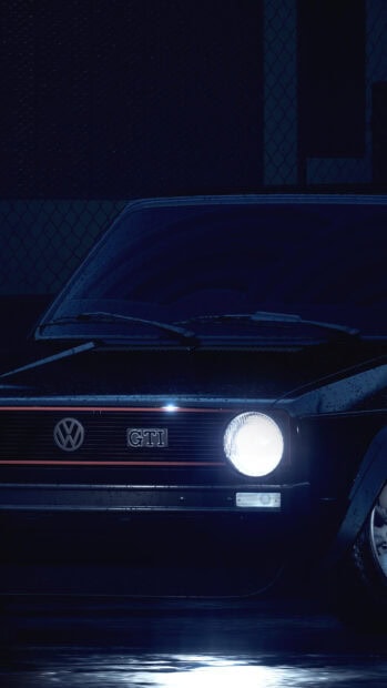 Một chiếc Volkswagen Golf Gti màu đen chiếu đèn pha vào đêm mưa tối, Hình nền điện thoại 4K