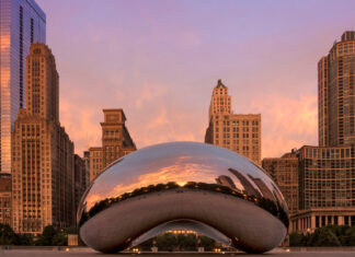 Cloud Gate Chicago reflects the colorful sunset and city skyline, HD Desktop Wallpaper