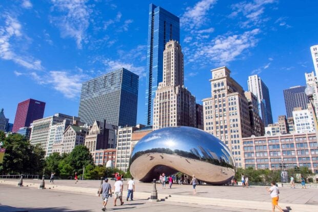 The Cloud Gate Chicago displays reflections of the city skyline and visitors on a bright sunny day, HD Desktop Wallpaper