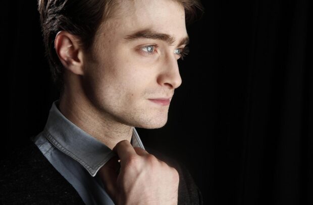 Daniel Radcliffe wallpapers showing a thoughtful expression and side profile, 2K Desktop Wallpaper