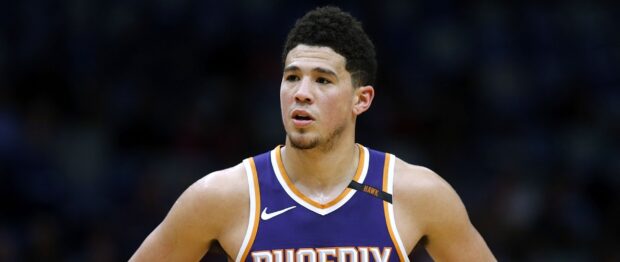 Devin Booker focused during the game wearing Phoenix jersey, 2K Desktop Wallpaper