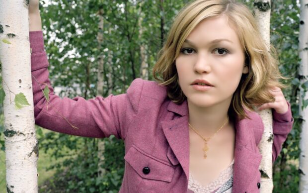 Julia Stiles wallpapers feature the actress wearing a pink blazer among birch trees, 2K Desktop Wallpaper