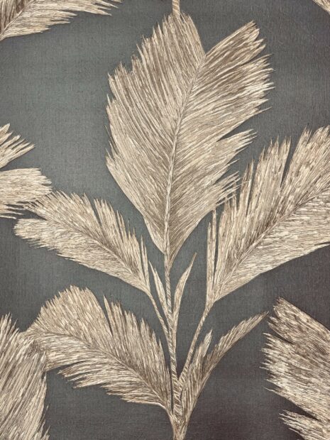 A detailed gold leaf design with delicate textures on a dark background, 2K Mobile Wallpaper