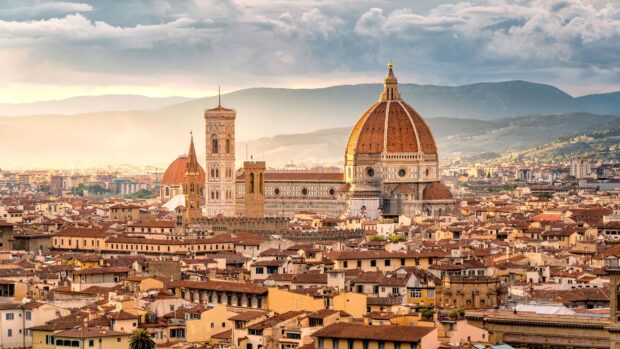 A beautiful view of Florence showcases historic architecture and the city skyline, 2K Desktop Wallpaper