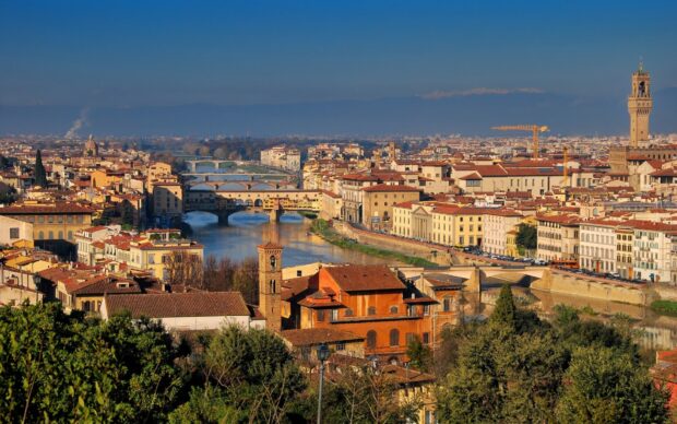 The Florence Wallpapers cityscape features historic buildings and bridges over the river, HD Desktop Wallpaper