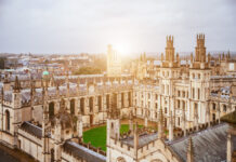 The historic architecture of Oxford University shines brightly under the morning sun, HD Desktop Wallpaper