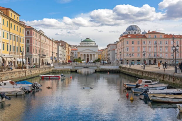 Trieste Wallpapers, 2K Desktop Wallpaper