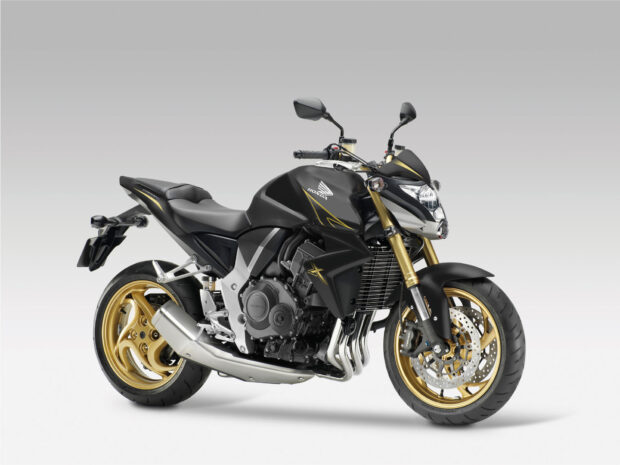A black Honda Cb1000R motorcycle with gold accents on the wheels and front fork, HD Desktop Wallpaper
