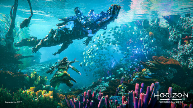 Horizon Forbidden West underwater scene with mechanical crocodile and explorer in vibrant ocean environment