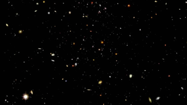 Hubble Deep Field shows countless galaxies scattered across deep space
