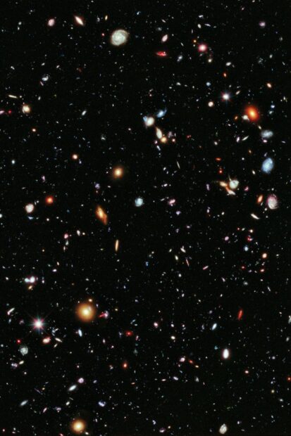 A detailed view of distant galaxies in the Hubble Deep Field capturing the vast universe