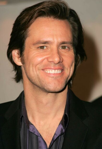 Jim Carrey smiling warmly in a close up portrait, 2K Mobile Wallpaper
