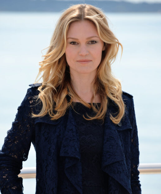 Julia Stiles wallpapers showing a woman with blonde hair standing outdoors, HD Mobile Wallpaper