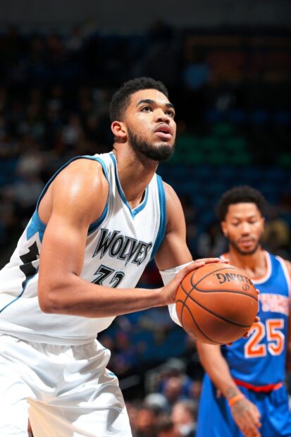 Karl Anthony Towns preparing to take a free throw during a basketball game