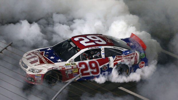 Kevin Harvick car performing a burnout on the race track after winning, 4K Desktop Wallpaper