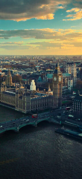 The London skyline showcases iconic landmarks under a partly cloudy sky, HD Phone Wallpaper