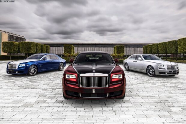 Three Rolls Royce Ghost cars standing outdoors on a paved area, HD Desktop Wallpaper
