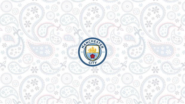 The image shows the Manchester City Fc emblem on a decorative floral background, 2K Desktop Wallpaper