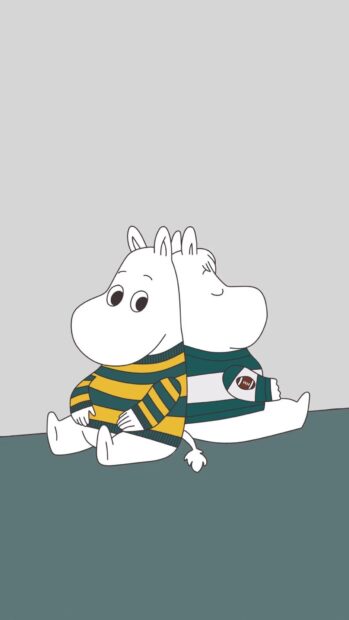Two Moomin characters wearing striped sweaters sit back to back on a gray and blue surface, HD Mobile Wallpaper