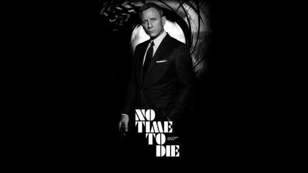 Daniel Craig stands in a suit with the No Time To Die title, 2K Desktop Wallpaper
