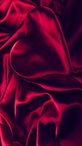 The red silk fabric shows a smooth heart shaped fold, HD Phone Wallpaper