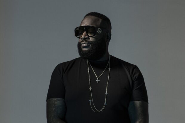 Rick Ross is wearing sunglasses and layered chains with crosses, HD Desktop Wallpaper