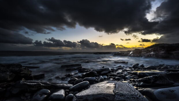 A peaceful evening by the sea, HD Desktop Wallpaper